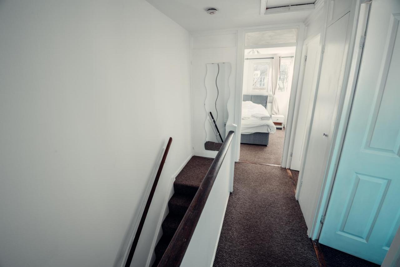 Comfy Home-Wood Green London Exteriör bild